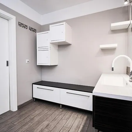 Matic Murgle Atrium * לובליאנה